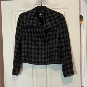 First Option Gray and Black Houndstooth Blazer Size Small